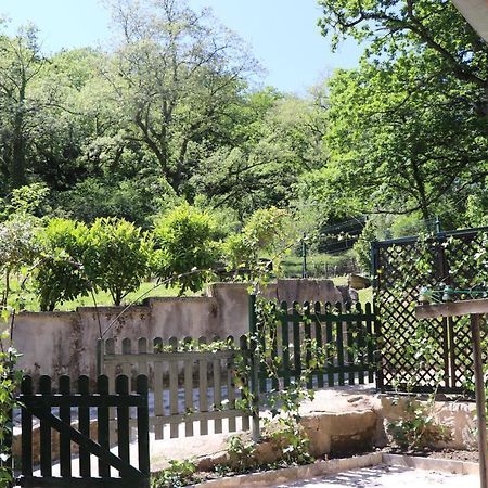 Apartamentos Rurales Casa Lafuente Luquiano Eksteriør billede