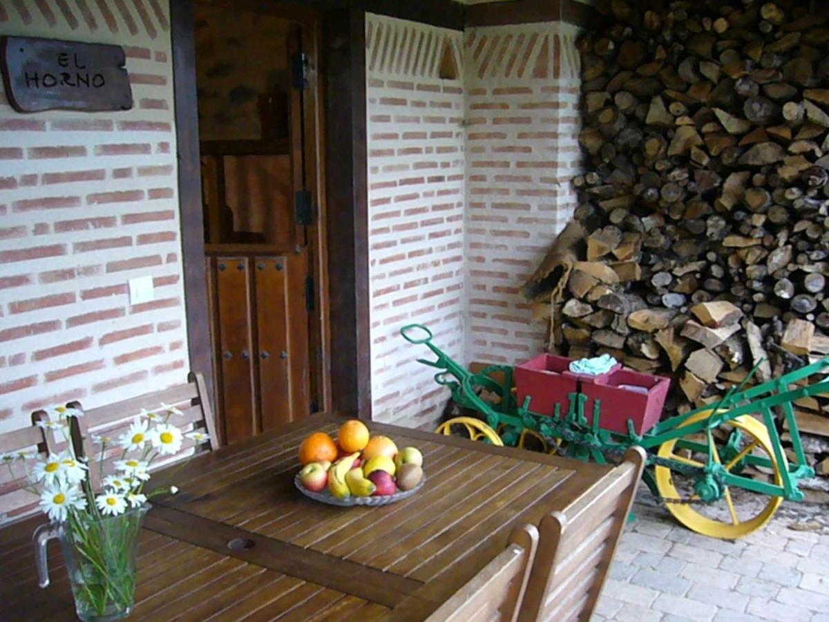 Apartamentos Rurales Casa Lafuente Luquiano Eksteriør billede