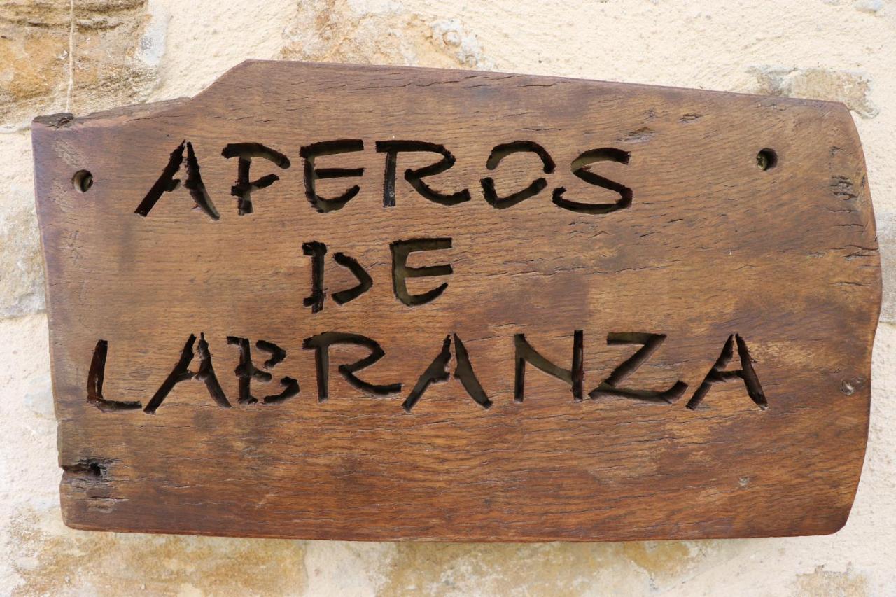 Apartamentos Rurales Casa Lafuente Luquiano Eksteriør billede