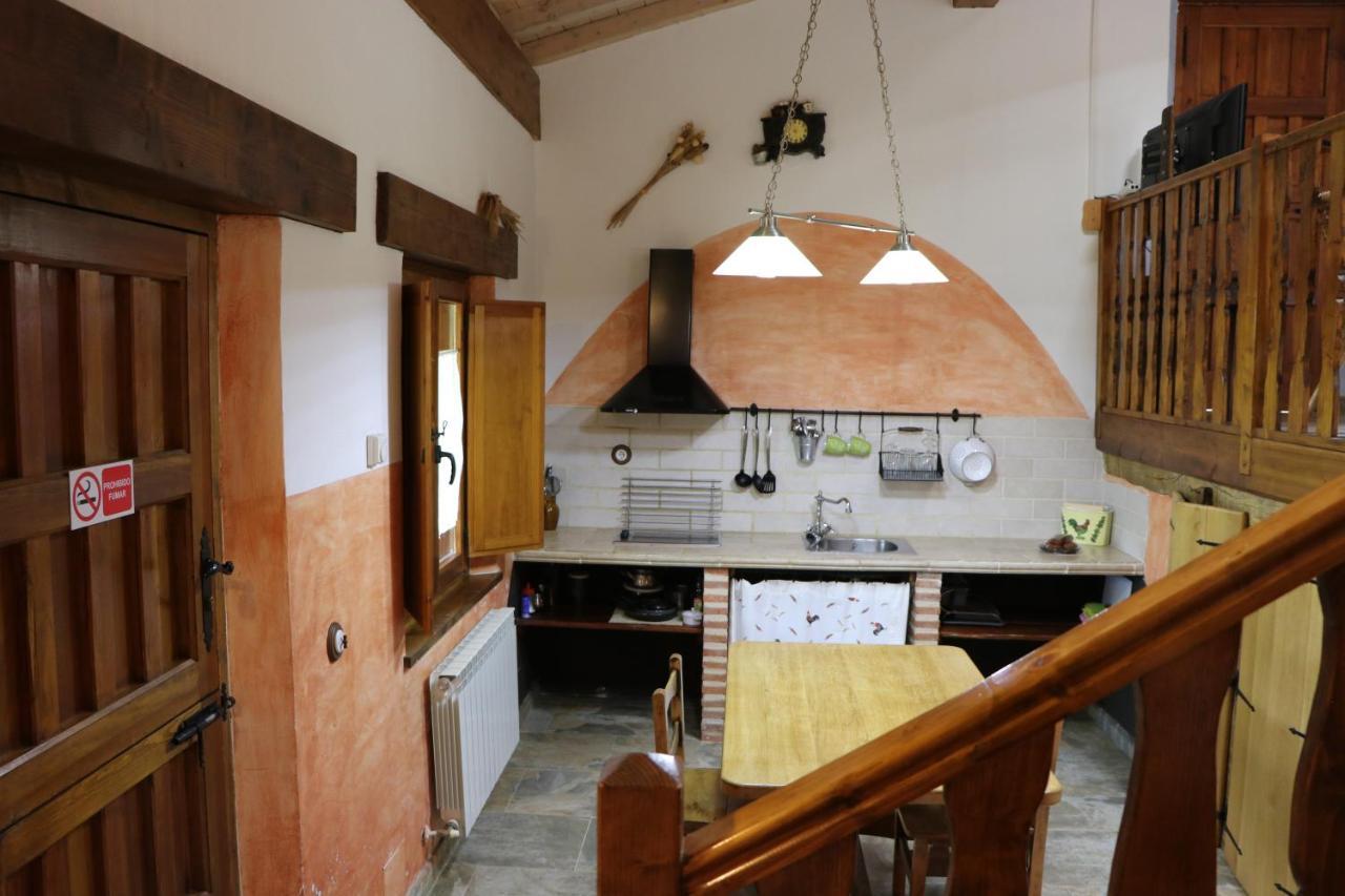 Apartamentos Rurales Casa Lafuente Luquiano Eksteriør billede
